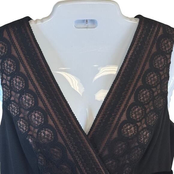 KAY UNGER Black Lace Overlay Bodice V Neck Knee Length Cocktail Dress Women's 8 - Picture 3 of 12